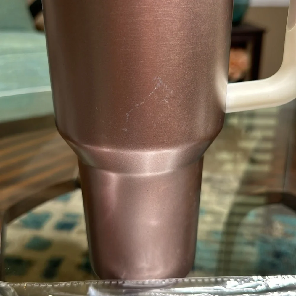 Stanley 40 oz. Quencher‎ H2.0 FlowState Tumbler Rose Quartz Glow - Picture 3 of 10